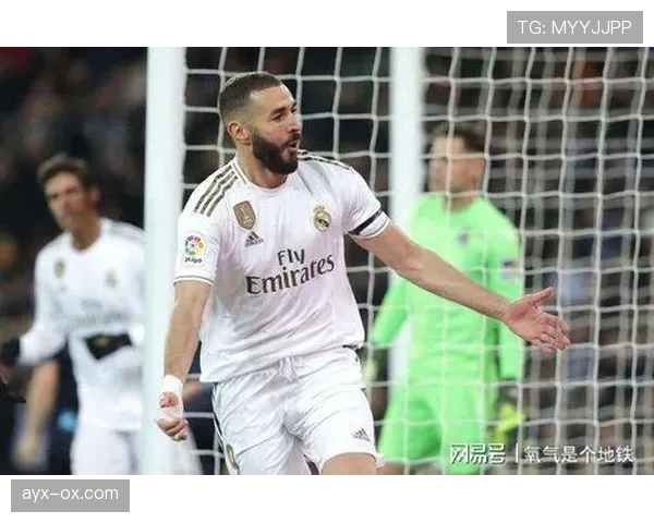 维拉新赛季聚焦青训与潜力股,开启阵容重塑新篇章 维拉新赛季聚焦青训与潜力股,开启阵容重塑新篇章